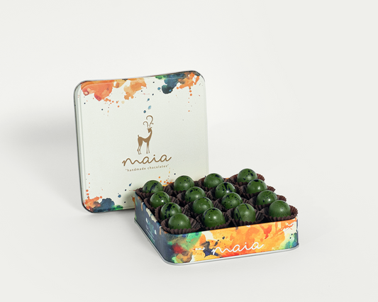 Medium Box Pistachio Milk Chocolate – 250g