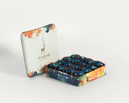 Medium Box Luxury Pina Colada Milk Chocolate – 250g