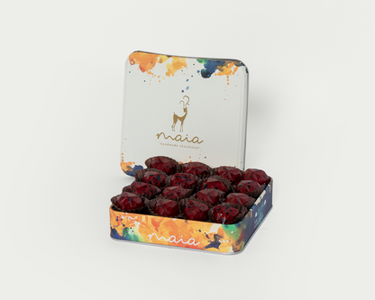 Medium Box Cherry Milk Chocolate – 250g