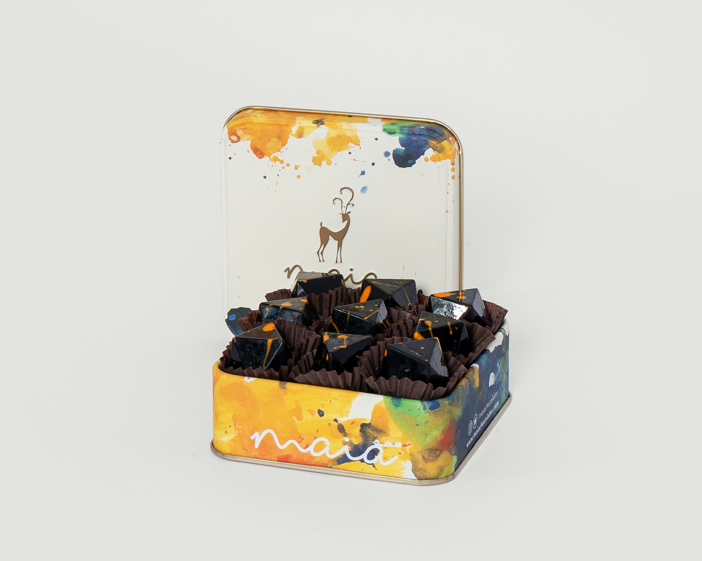 Small Box Luxury Tahini Molasses Milk Chocolate – 100g