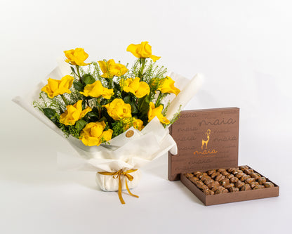 Spray Roses & Eucalyptus Vase Arrangement