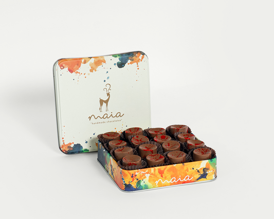 Medium Box Lotus Milk Chocolate – 250g