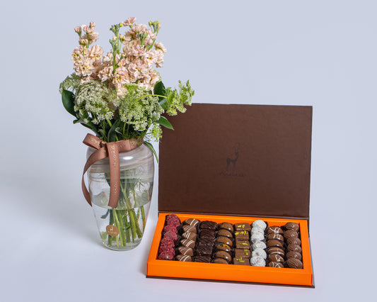 Premium Madlen Assorted Chocolate Box with Deco Green with Glass Vase