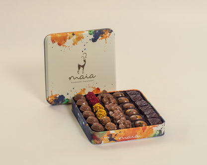 صندوق كبير من الشوكولاتة المتنوعة