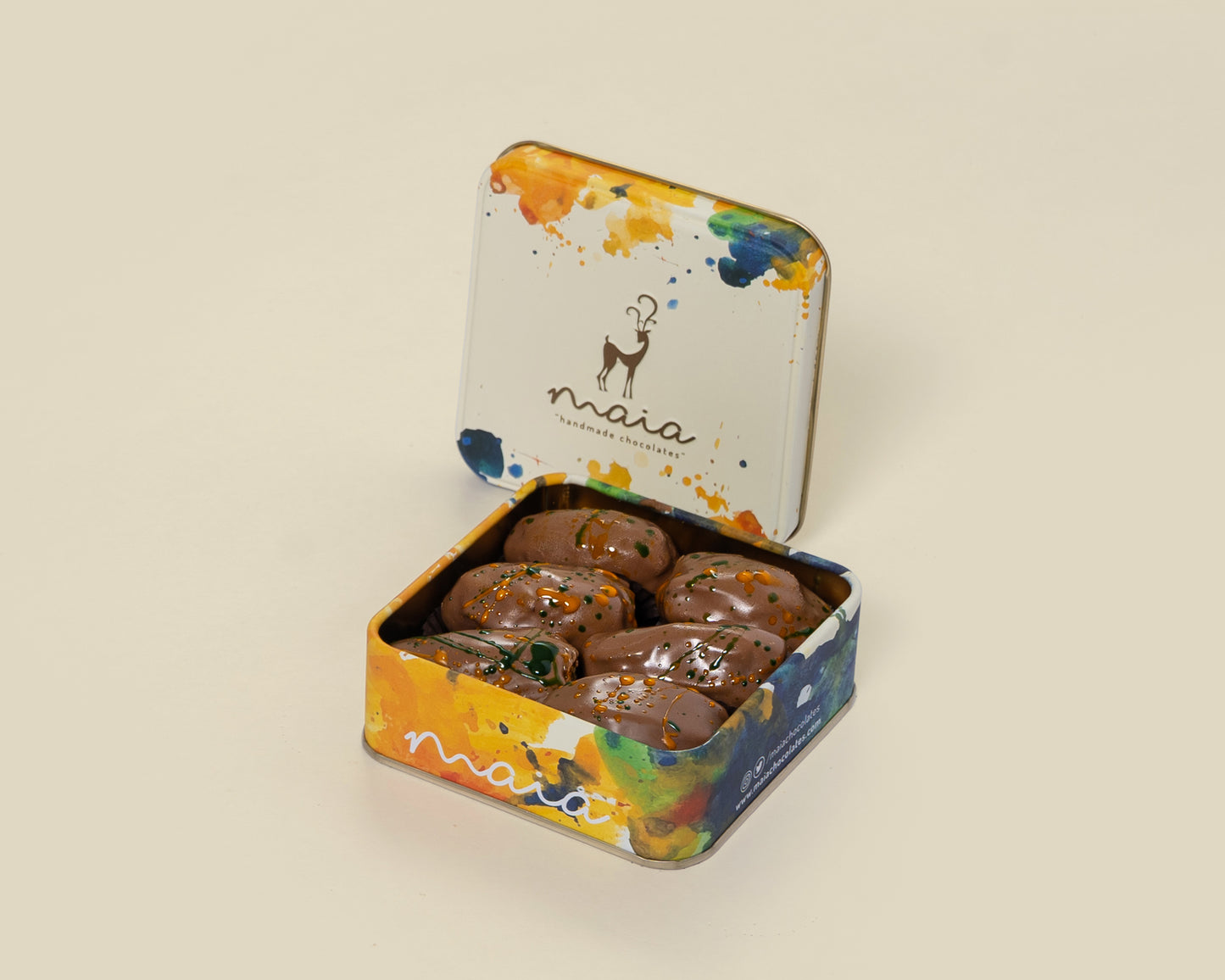 Small Box Dubai Date