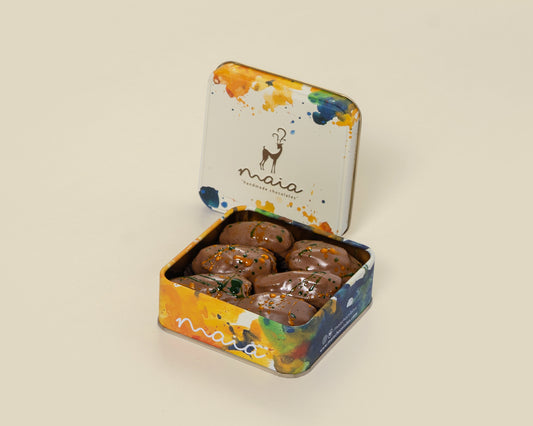 Small Box Dubai Date