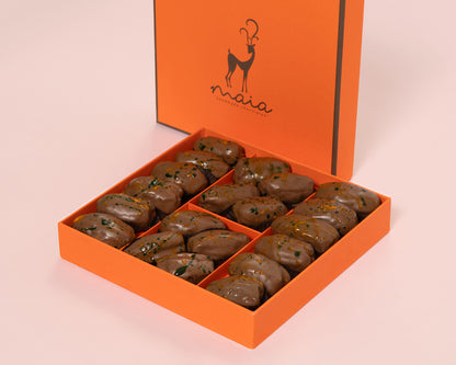 Medium Orange Box Dubai Date