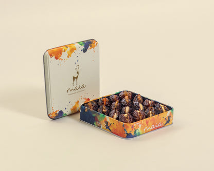 Medium Box Dates with Nuts