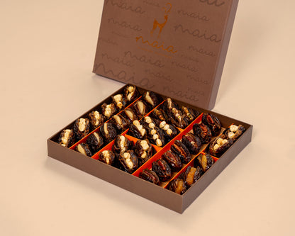 Premium Dates with Nuts Box
