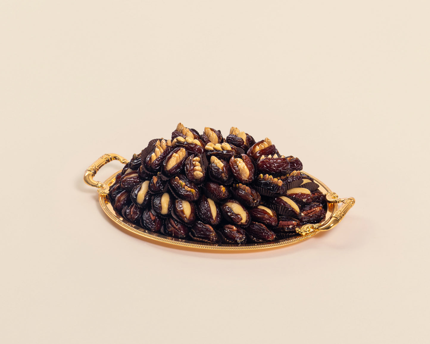 Premium Small Dates with Nuts Tray