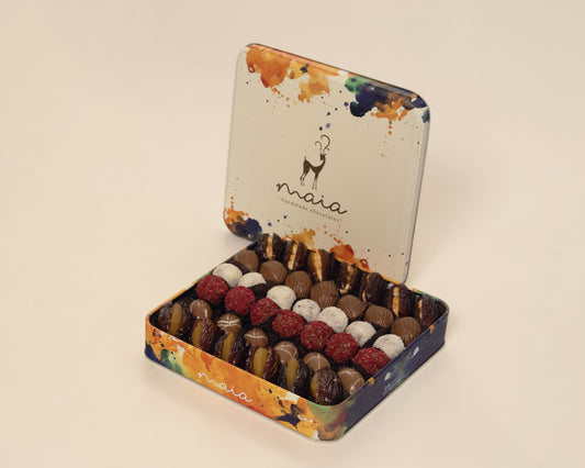 Large Box Assorted Chocolates&Dates with Nuts